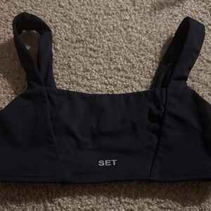 SET active tank/sports bra
in navy